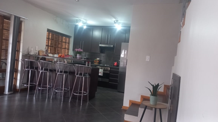 To Let 3 Bedroom Property for Rent in Universitas Free State